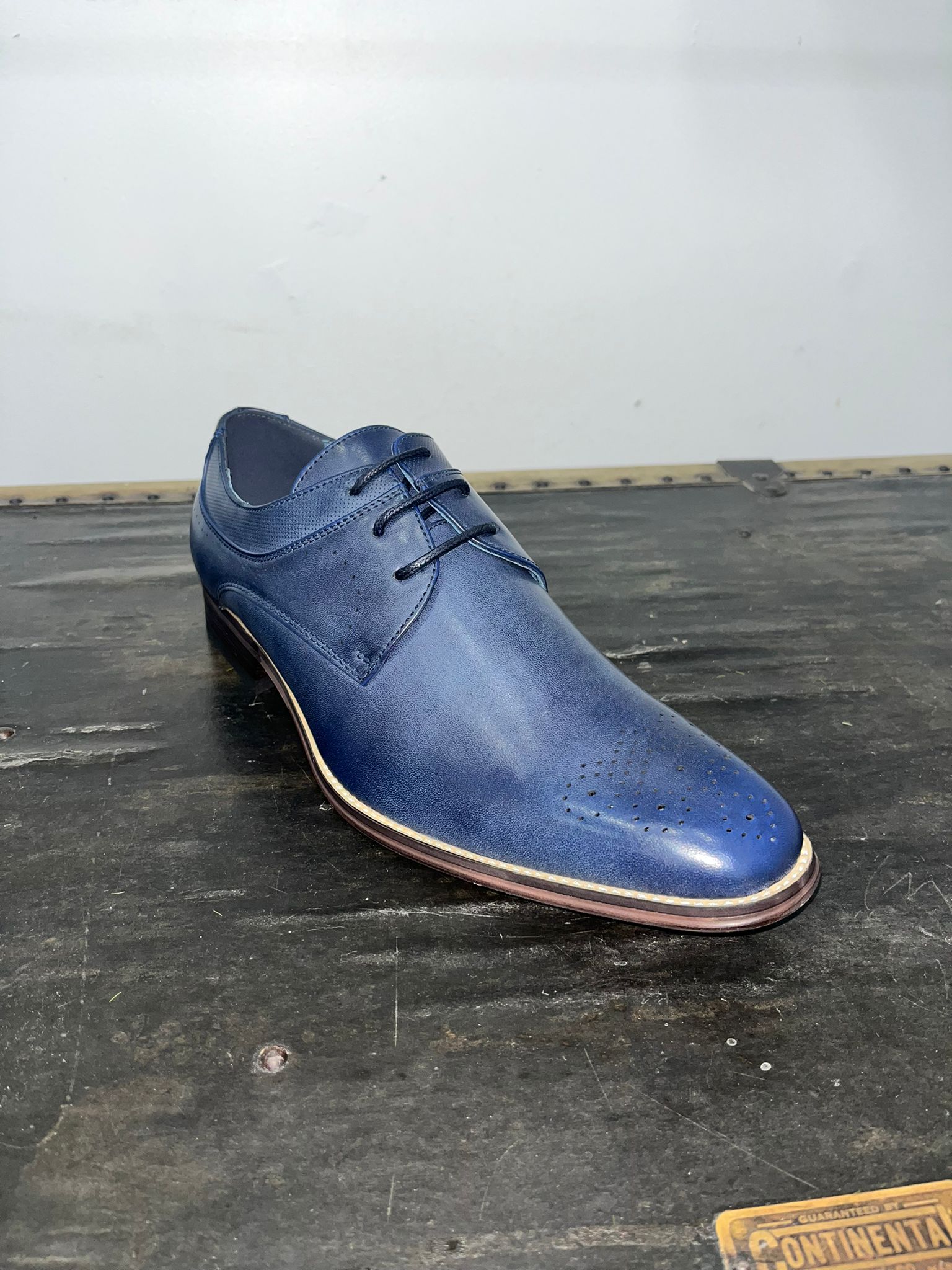 Goor Oxford Brogue Shoes in Blue