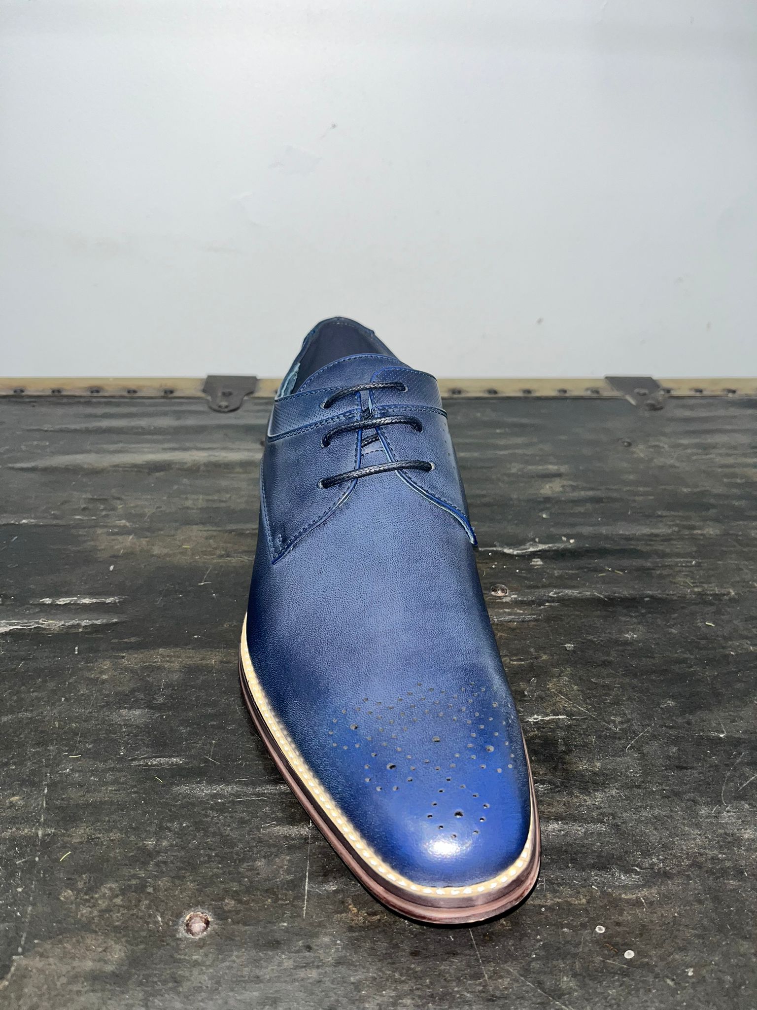 Goor Oxford Brogue Shoes in Blue