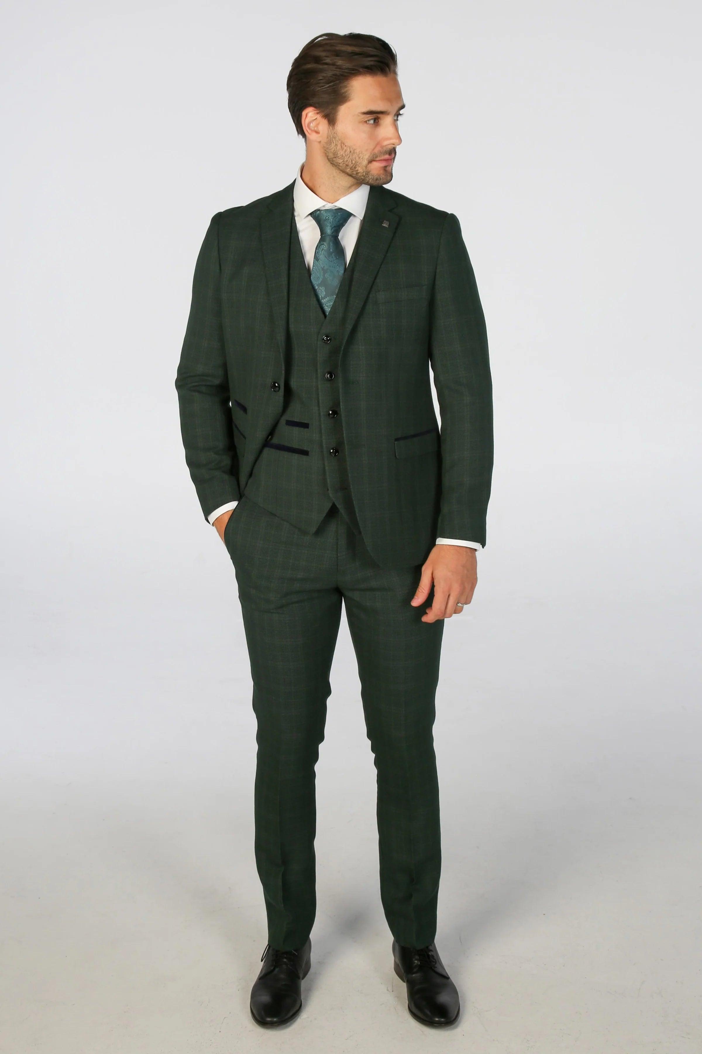 Leo Green Men's Three Piece Suit